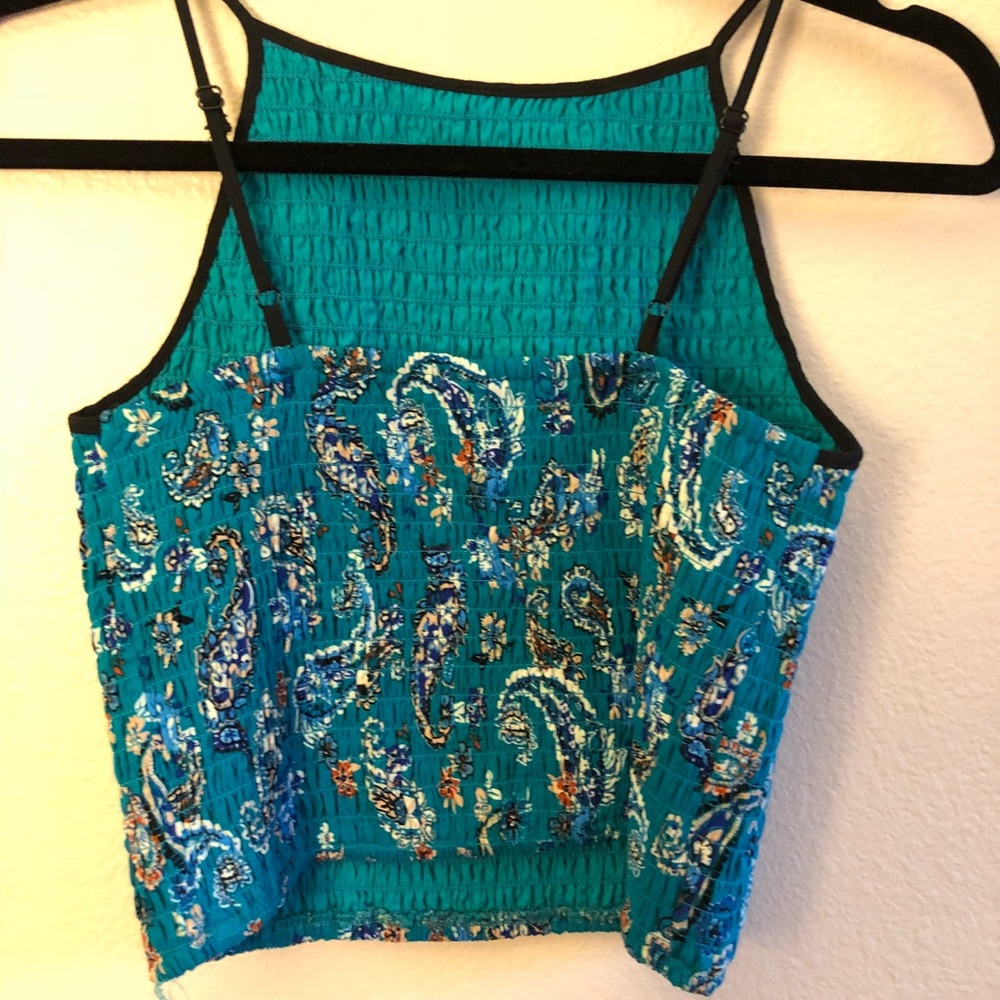 Blue paisley tank top💙 - Picture 2 of 2